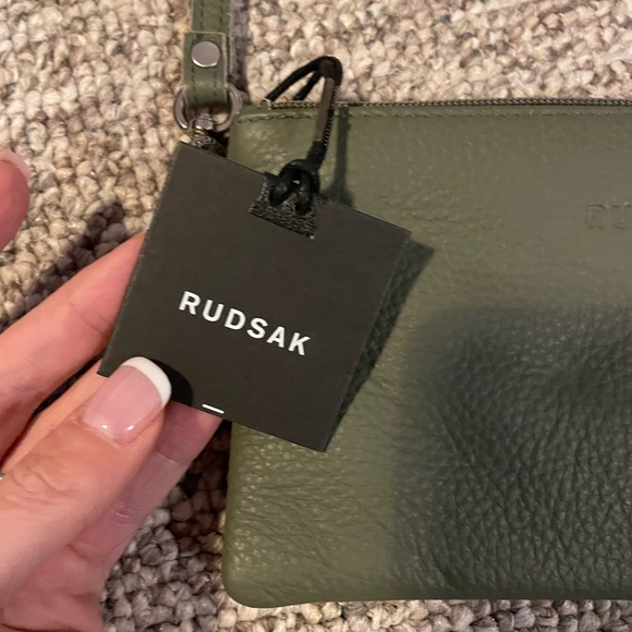Rudsak wristlet - Picture 5 of 5